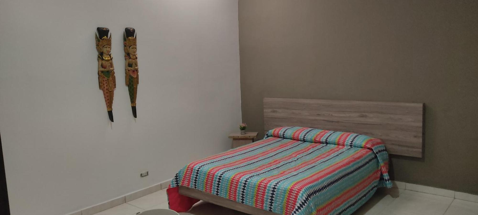 Hostal Komfort Medellín Zewnętrze zdjęcie